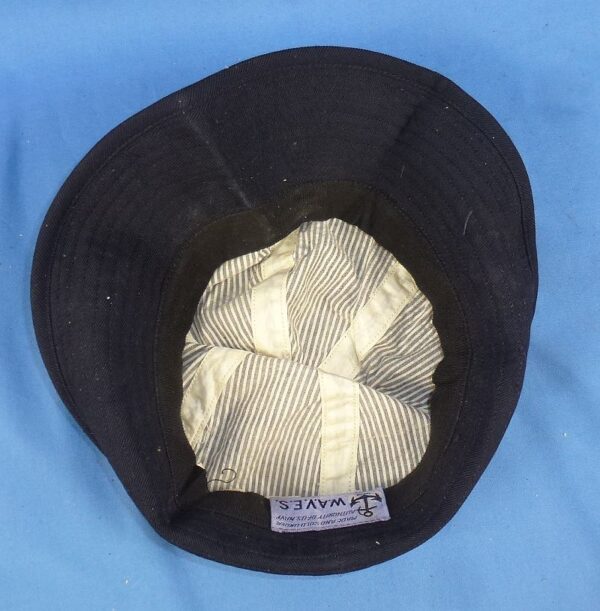 WWII U.S. Navy WAVES Enlisted Ranks Summer Uniform Cap With Seersucker Top - Image 7