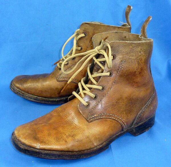 WWII Japanese Army EM/NCO Ankle Boots - Image 3