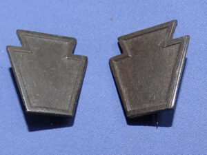 Pair WWI 28th Division Officer's Keystone Collar Insignia