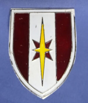Vietnam 44th Medical Brigade Beercan DI/Crest