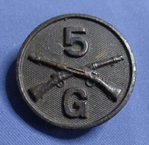 WWI 5th Infantry Co G Collar Disk