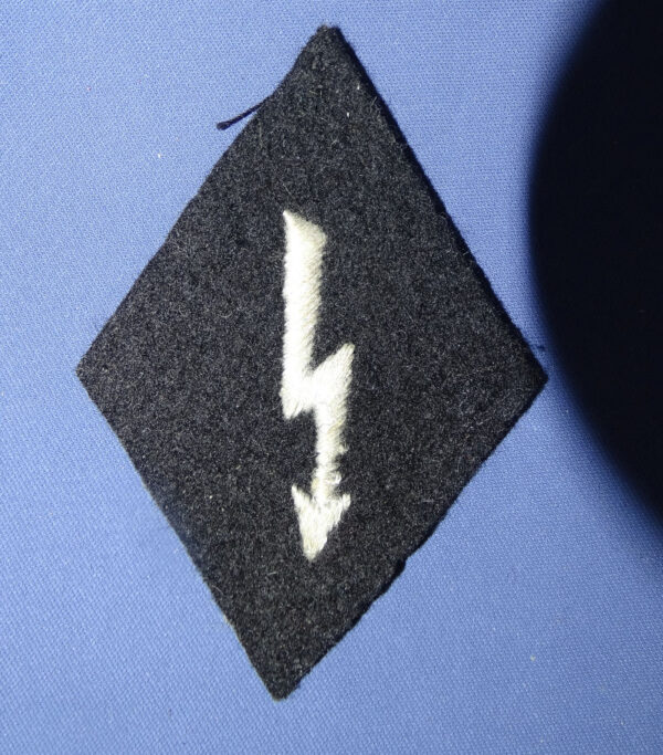 WWII German SS Signals Sleeve Insignia