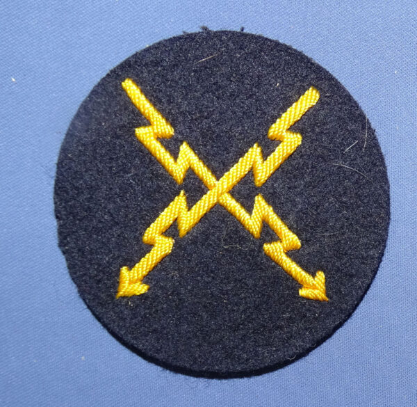 WWII German Kriegsmarine Signals Enlisted Man Trade Badge
