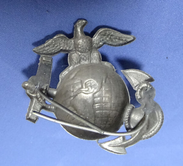 Spanish American War USMC Eagle Globe & Anchor Hat Insignia - Image 2
