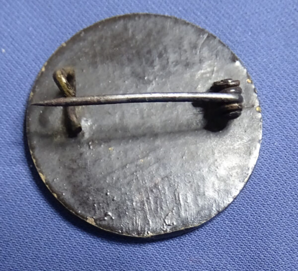 WWI French Made U.S. Collar Disk - Image 2