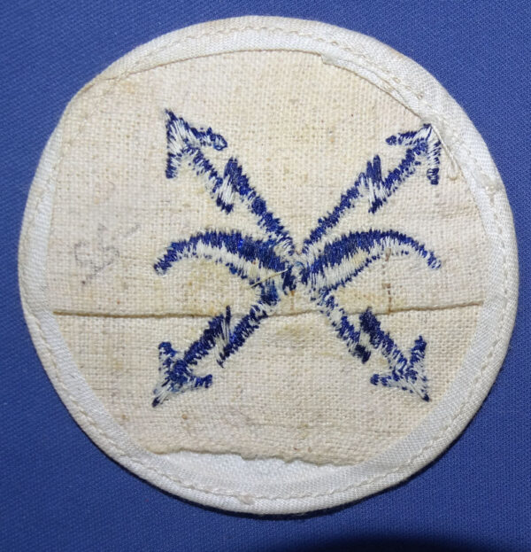 WWII German Kriegsmarine Aircraft Spotter Shoulder Badge - Image 2