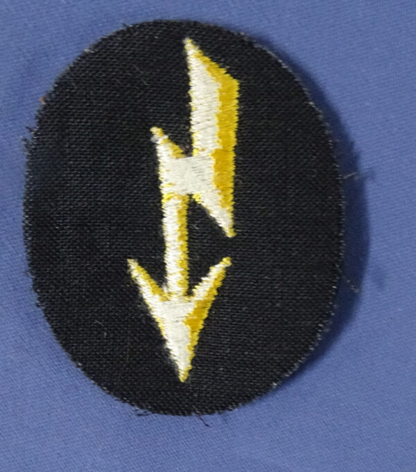 WWII German Army Cavalry Radio Operator Trade Badge - Image 2