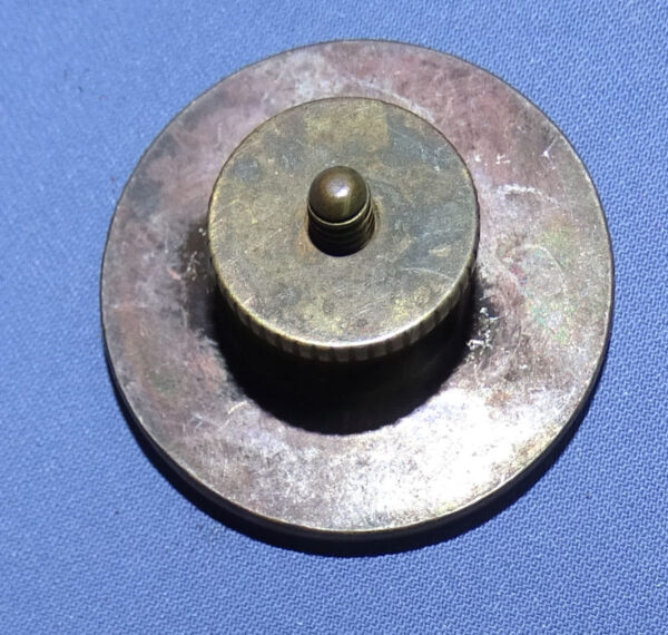 WWI U.S. V - Volunteer Collar Disk - Image 2