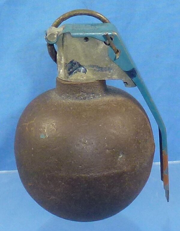 Inert M67 Fragmentation Hand Grenade - Image 2