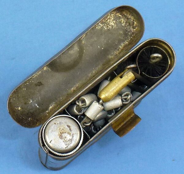 WWII German M34 Cleaning Kit for the K98 Rifle - Image 2