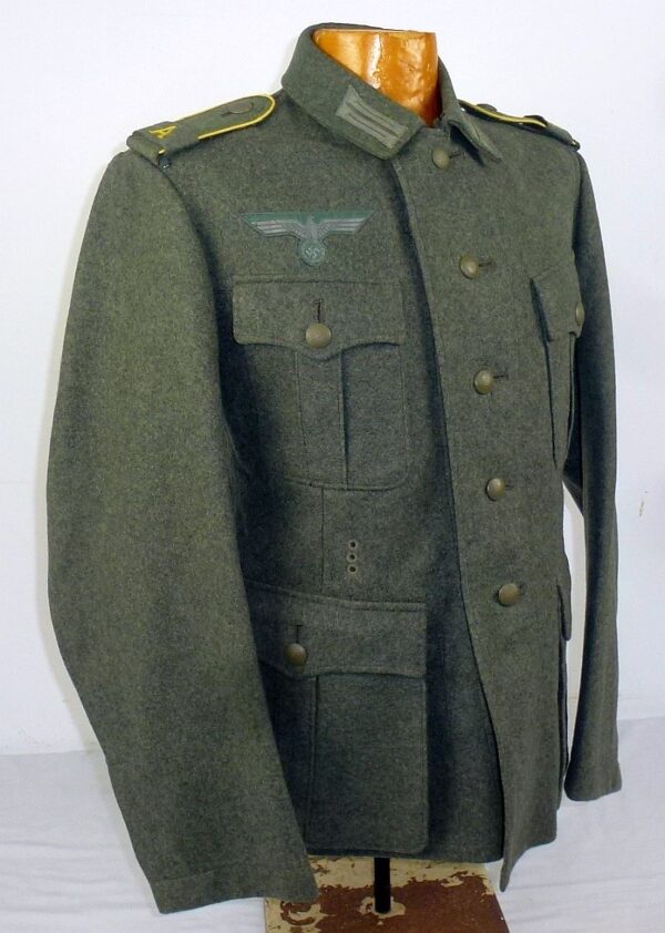 Near Mint German M40 Army Enlisted Ranks Signals Unit Tunic - Image 5