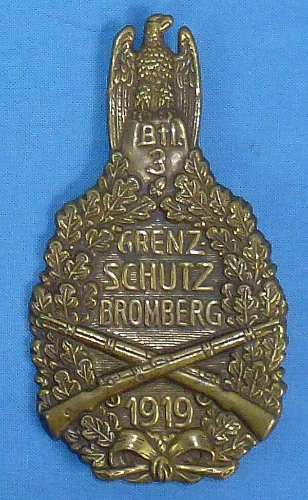 Large Freikorps 3rd Battalion Grenz-Schutz Bromberg 1919 Badge