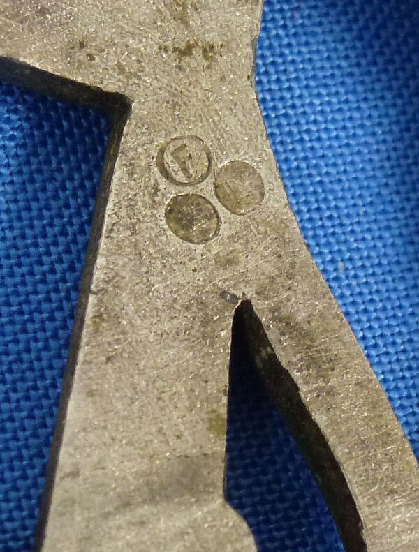 Army / Waffen SS Infantry Assault Badge in Tombac by Friedrich Linden, Ludenscheid - Image 5