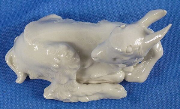 SS Allach Young Lying Goat (Allach Model No. 102) Porcelain Figurine - Image 5