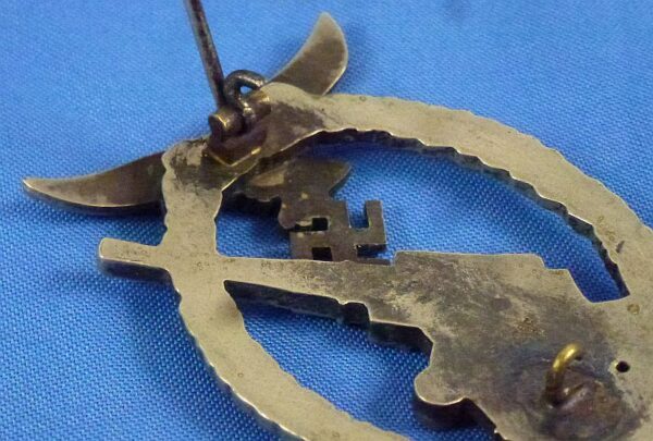 Luftwaffe Flak Artillery Badge in Tombac by Brehmer - Image 3