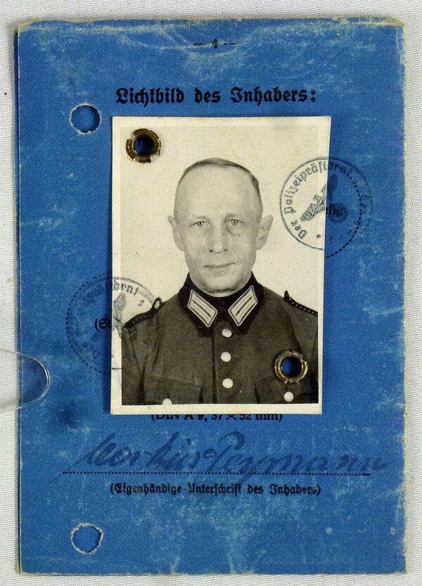 1943 Third Reich Police Dienstausweis