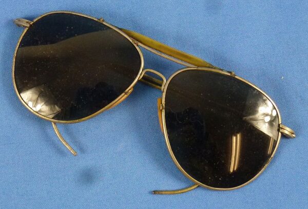 Cased WWII Polaroid Aviator Sunglasses - Image 2