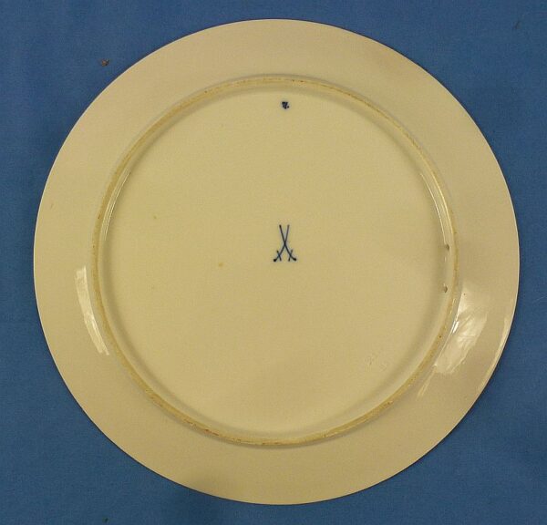 Large Royal Saxon 1st Rifle Battalion Meissen Porcelain 1809-1909 Plate - Image 2