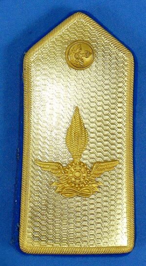 Single WWII Italian Army Motor Transport Officer Shoulder Board