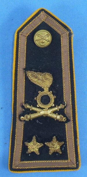 Single WWII Italian Army Artillery Officer Shoulder Board