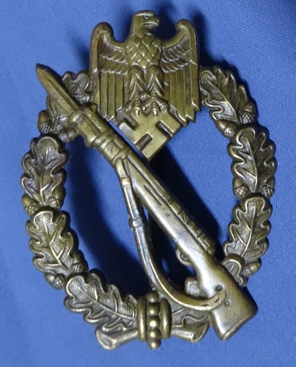 Bronze Infantry Assault Badge
