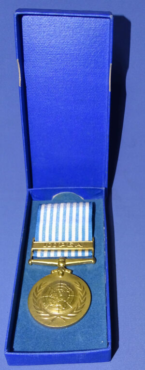 Korean War Greek United Nations Medal In Box