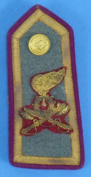 Single WWII Italian Army Engineer 4th Regiment Officer Shoulder Board