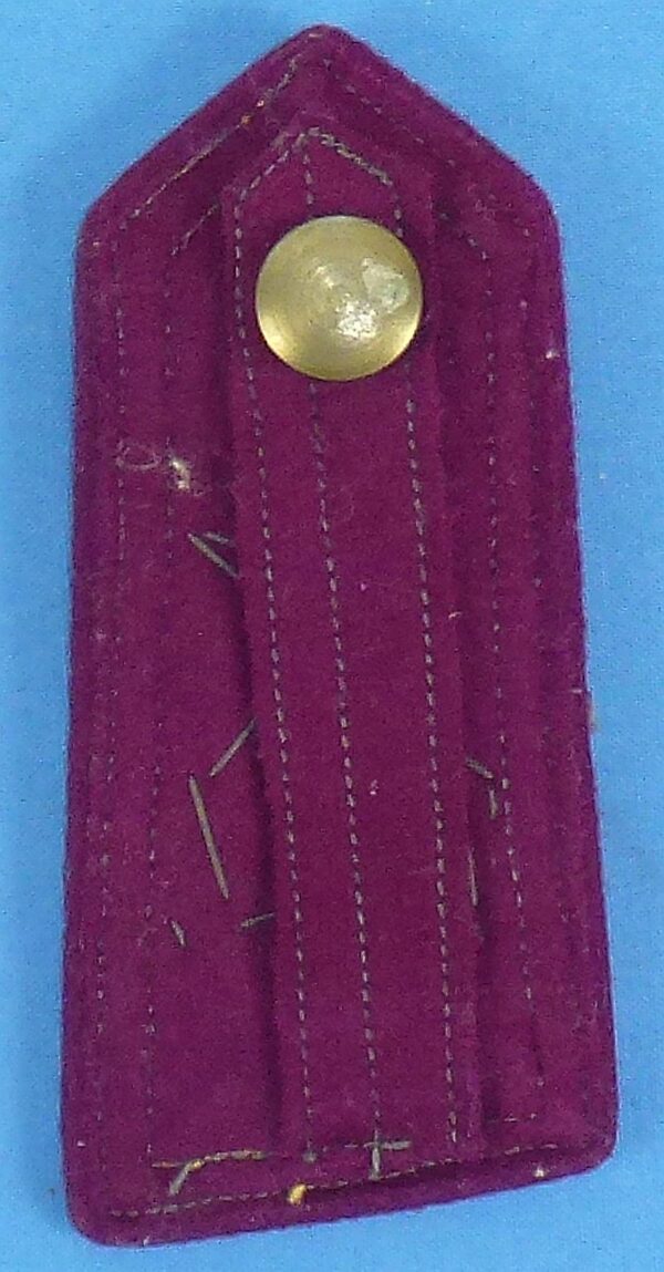 Single WWII Italian Army Engineer 4th Regiment Officer Shoulder Board - Image 2
