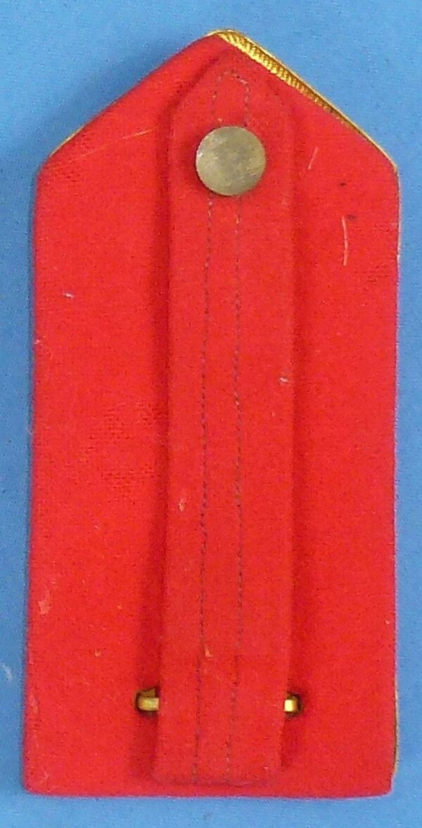 Single WWII Italian Army Officer Shoulder Board - Image 2