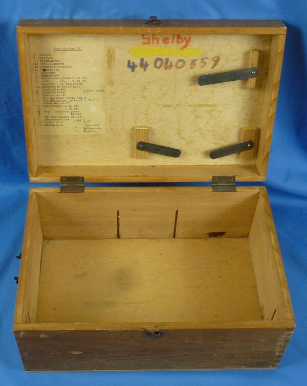WWII German Red Cross Medical Equipment Wood Case - Image 4