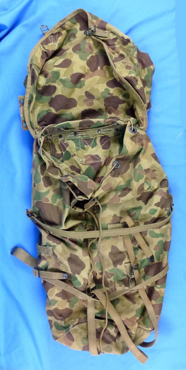 WWII U.S. Army M1943 Camouflage Jungle Pack - Image 4