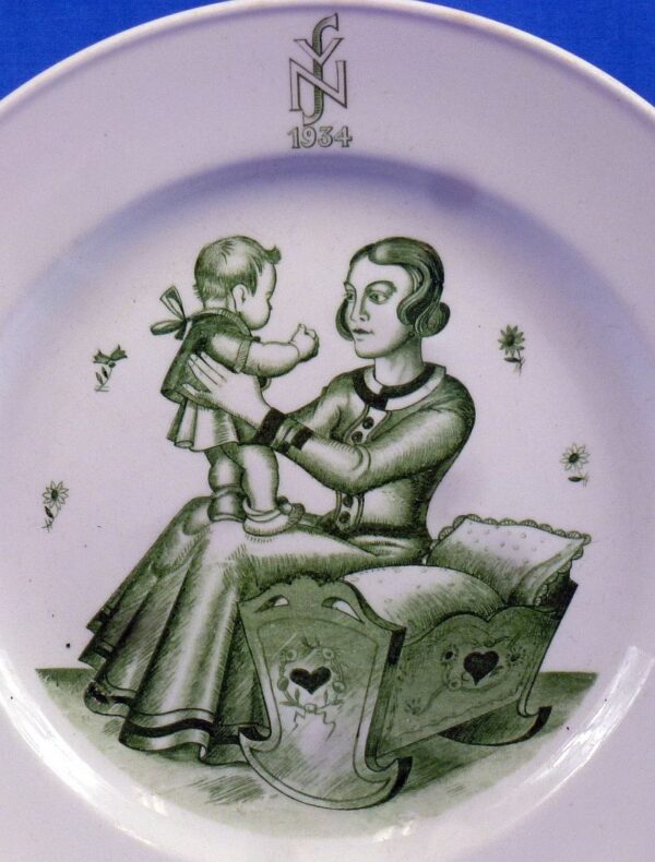 Third Reich 1934 Nationalsozialistische Volkswohlfahrt Plate - Image 2