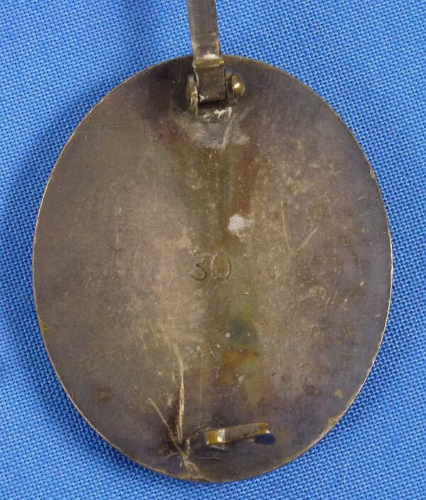 1939 Silver Wound Badge Marked "30" (Hauptmunzamt, Vienna) - Image 3