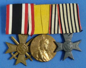 Imperial German / Third Reich Three Place Medal Bar on Trapezoid Mount