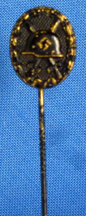 1939 Black Wound Badge Stickpin