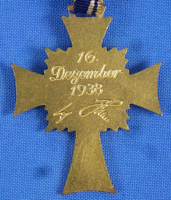 Third Reich Gold Mother's Cross - Image 3