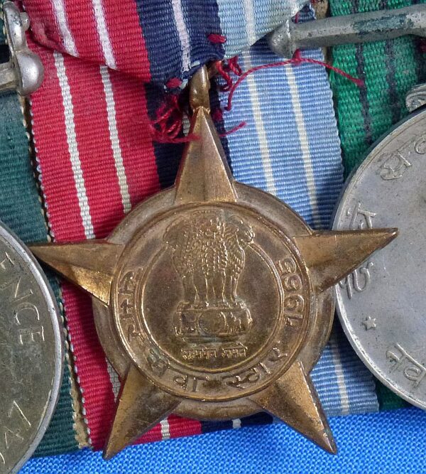 India Four Place Medals Bar - Image 3