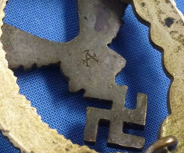 Luftwaffe Pilot Observer Badge in Tombac by Assmann - Image 7