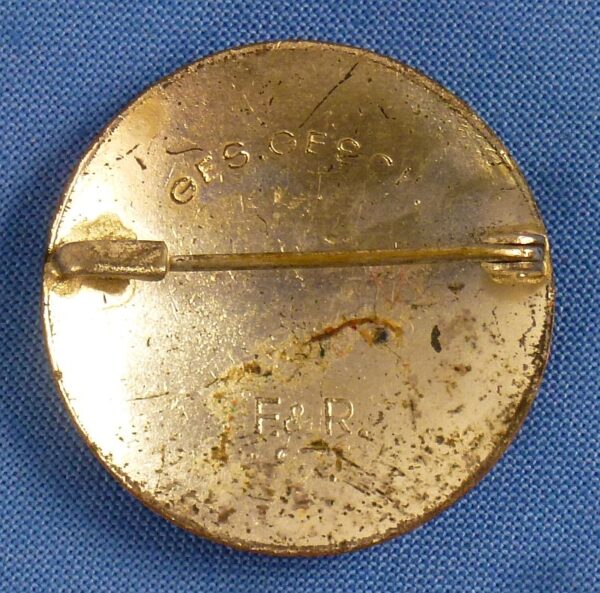 German Red Cross Helferin Badge - Image 2