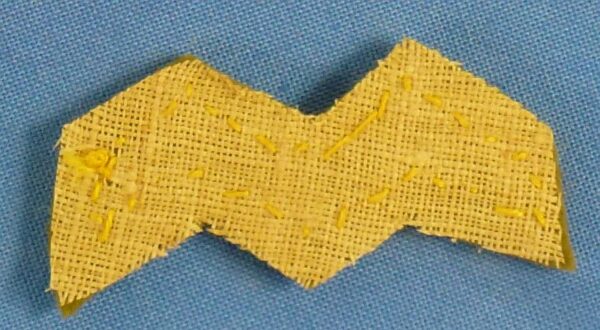 WWII Japanese Army Artillery Branch Uniform Insignia - Image 2