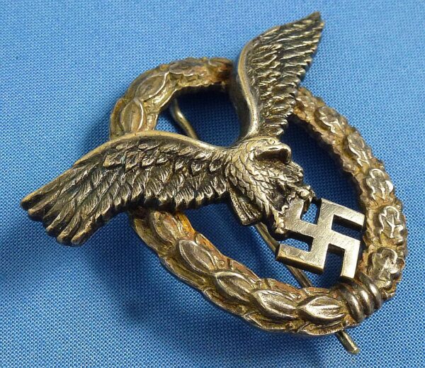 Luftwaffe Pilot Badge in Tombac by Brüder Schneider - Image 2