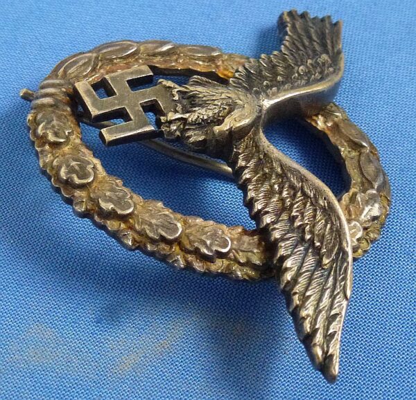 Luftwaffe Pilot Badge in Tombac by Brüder Schneider - Image 3