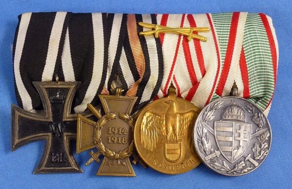 Cased Imperial German 4 Place Medals Bar with Ribbon Bars and Miniatures - Image 7