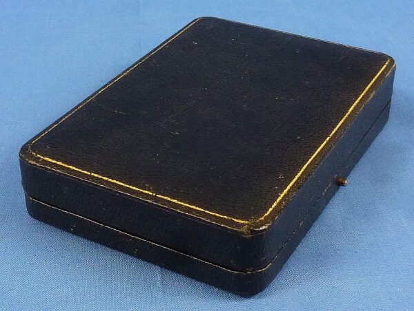 Cased Imperial German 4 Place Medals Bar with Ribbon Bars and Miniatures - Image 12