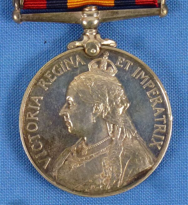 British Queen's South Africa Medal with Bars "Transvaal" and "Defence of Ladysmith" - Image 2