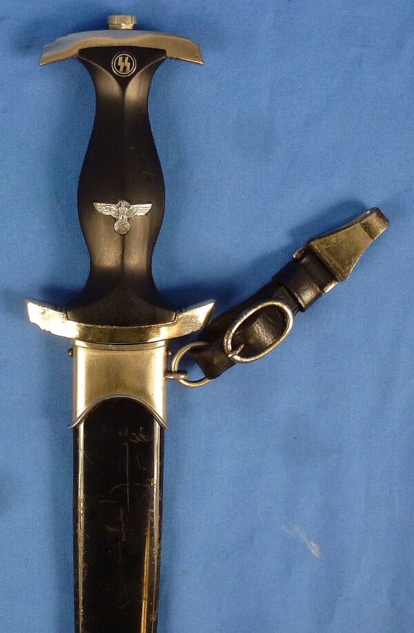 SS EM/NCO Service Dagger RZM M7/14 (R D. Luneschloss) with Hanger