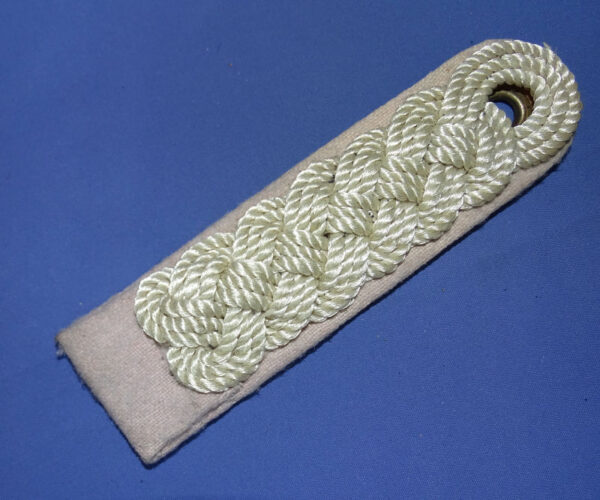 SA Sturmbannfuhrer to Standartenfuhrer Shoulder Board