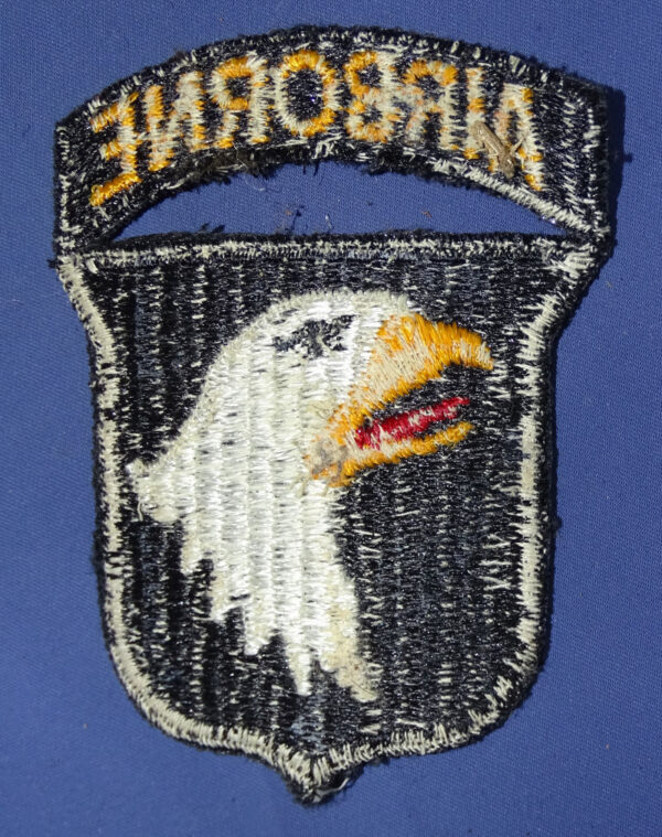 WWII 101st Airborne Patch with Attached Tab - Image 2