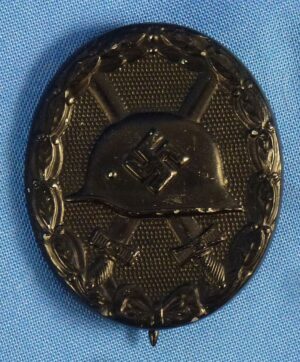 1939 Black Wound Badge Marked "88" (Overhoff & Cie)