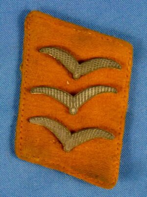 Single Luftwaffe Obergefreiter of Flight or Paratroops Collar Tab